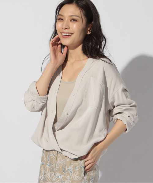 BAYFLOW（ベイフロー）の「2WAYシャツ（テンセル(TM)繊維使用）（シャツ/ブラウス・レディース・ライトグレー/ライトブルー/ネイビー・MEDIUM/SMALL）」の5枚目の写真