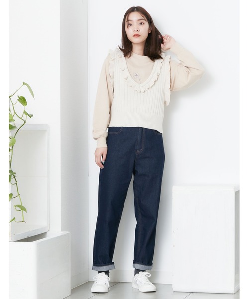 POU DOU DOU（プードゥドゥ）の「コンパクトフリルニットベスト（ベスト・レディース・ベージュ/ネイビー/アイボリー・3）」の5枚目の写真