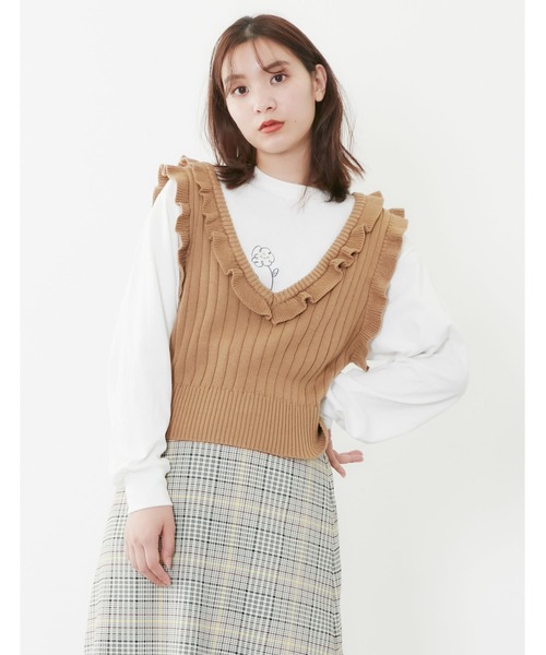 POU DOU DOU（プードゥドゥ）の「コンパクトフリルニットベスト（ベスト・レディース・ベージュ/ネイビー/アイボリー・3）」の12枚目の写真
