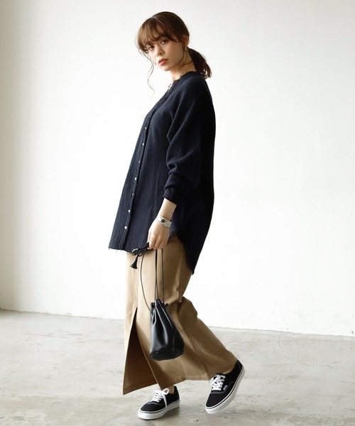 Auntie Rosa Holiday（アンティローザホリデー）の「カットオフダブルガーゼシャツ（シャツ/ブラウス・レディース・ブラック/ホワイト/モカ/ブルー/グリーン・FREE）」の8枚目の写真