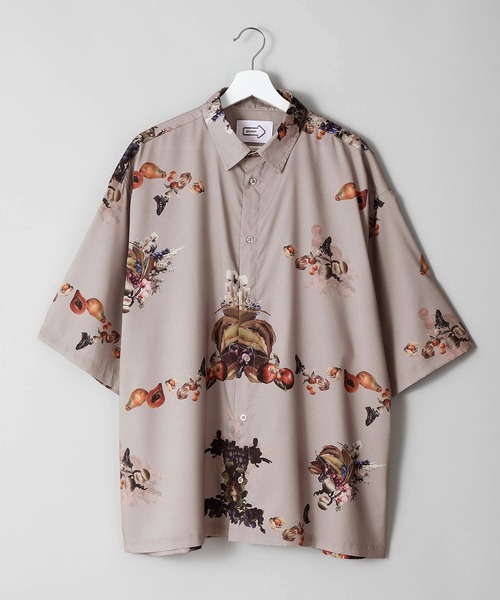 anown（アノン）の「オーバーサイズ 総柄 半袖シャツ【ファッションインフルエンサー ユウ×anown 限定コラボ】（シャツ/ブラウス・メンズ・ブラック系その他/グレー系その他/ベージュ系その他/レッド系その他・S/M/L）」の9枚目の写真