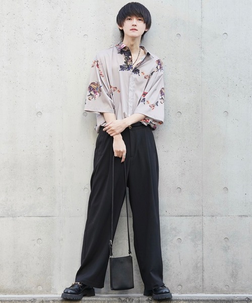 anown（アノン）の「オーバーサイズ 総柄 半袖シャツ【ファッションインフルエンサー ユウ×anown 限定コラボ】（シャツ/ブラウス・メンズ・ブラック系その他/グレー系その他/ベージュ系その他/レッド系その他・S/M/L）」の18枚目の写真