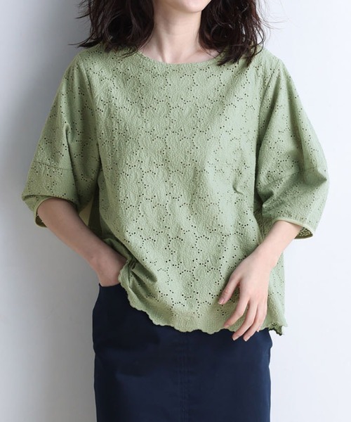 RANAN（ラナン）の「綿100%花柄カットワークレースブラウス（シャツ/ブラウス・レディース・ホワイト/ブラック/ミント/オレンジ/ネイビー・M/L/3L/LL）」の4枚目の写真