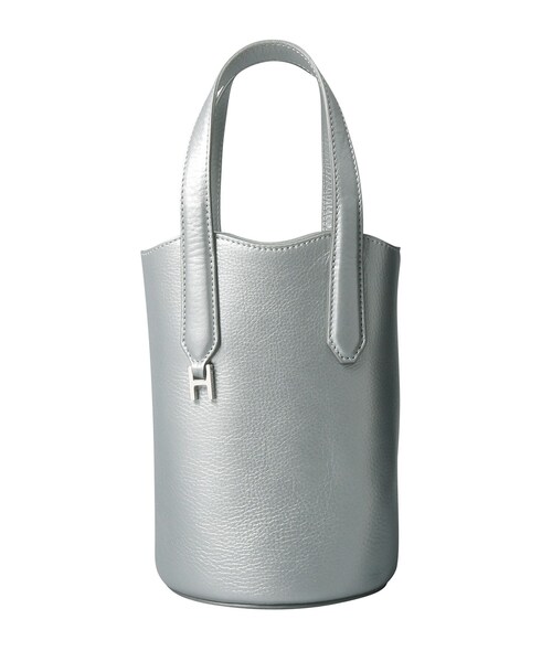 HIROFU（ヒロフ）の「【ヌーヴォラ】レザートートバッグ S 本革 ミニバッグ（商品番号：P25-20019）（トートバッグ・レディース・ホワイト/ベージュ系/サックスブルー系2/オレンジ/ネイビー系6/グレー系その他/ライトイエロー系1/ブルー系6/グリーン系その他5/シルバー系/ライトイエロー系5/ネイビー系5/ライトグリーン系/オレンジ系1・01）」の14枚目の写真