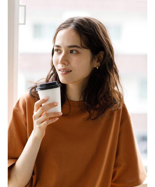 koe（コエ）の「ヘビーウェイトコットンTEE21＊（Tシャツ/カットソー・レディース・ホワイト/ライトグレー/カーキ/グリーン/ライトベージュ/チャコールグレー/パープル/イエロー/ダークブルー/ピンク系その他2/キャメル/ライラック/ブルー系その他6/レッド系その他4/ブラウン・XL/S/M/L）」の18枚目の写真