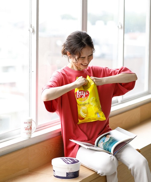 koe（コエ）の「ヘビーウェイトコットンTEE21＊（Tシャツ/カットソー・レディース・ホワイト/ライトグレー/カーキ/グリーン/ライトベージュ/チャコールグレー/パープル/イエロー/ダークブルー/ピンク系その他2/キャメル/ライラック/ブルー系その他6/レッド系その他4/ブラウン・XL/S/M/L）」の15枚目の写真