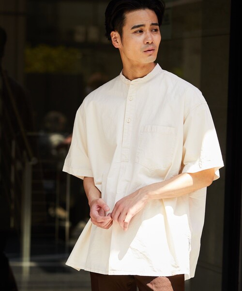 HINSON（ヒンソン）の「HINSON/ヒンソン スタンドカラープルオーバーミリタリーシャツ ショート スリーブ/スリーピングシャツ（シャツ/ブラウス・メンズ・ホワイト/ブラック/モスグリーン/オフホワイト・MEDIUM/LARGE）」の5枚目の写真