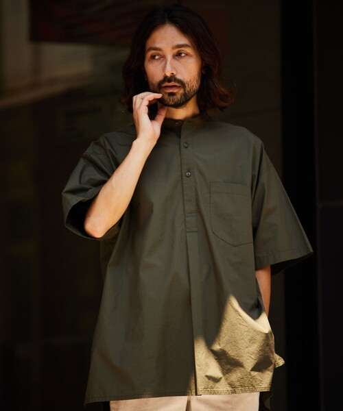 HINSON（ヒンソン）の「HINSON/ヒンソン スタンドカラープルオーバーミリタリーシャツ ショート スリーブ/スリーピングシャツ（シャツ/ブラウス・メンズ・ホワイト/ブラック/モスグリーン/オフホワイト・MEDIUM/LARGE）」の11枚目の写真