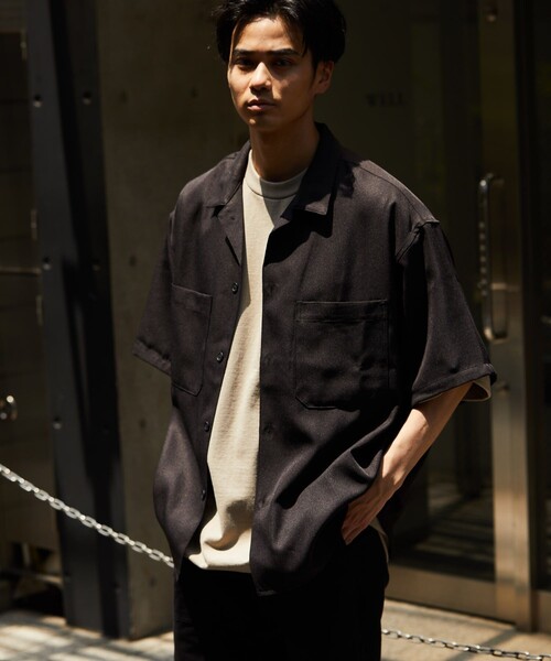 FREAK'S STORE（フリークスストア）の「ビックシルエット オープンカラーシャツ/シェフ シャツ ショートスリーブ/アロハ/ワークシャツ（シャツ/ブラウス・メンズ・ホワイト/ベージュ/ブラック/オフホワイト/ベージュ系その他/ブラック系その他/ダークネイビー/ベージュ系その他2/ブラウン系その他/チャコール/レオパード・SMALL/MEDIUM/LARGE）」の4枚目の写真