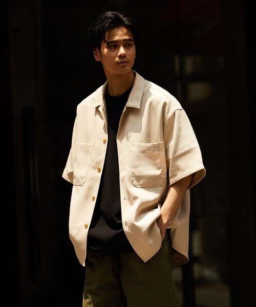 FREAK'S STORE（フリークスストア）の「ビックシルエット オープンカラーシャツ/シェフ シャツ ショートスリーブ/アロハ/ワークシャツ（シャツ/ブラウス・メンズ・ホワイト/ベージュ/ブラック/オフホワイト/ベージュ系その他/ブラック系その他/ダークネイビー/ベージュ系その他2/ブラウン系その他/チャコール/レオパード・SMALL/MEDIUM/LARGE）」の19枚目の写真