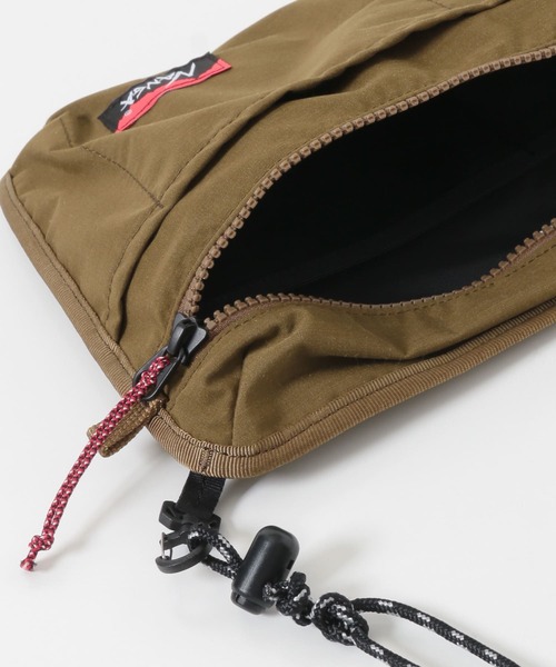 NANGA（ナンガ）の「NANGA　TAKIBI SACOCHE（ショルダーバッグ・メンズ・ブラック/カーキ/ベージュ系その他・FREE）」の13枚目の写真