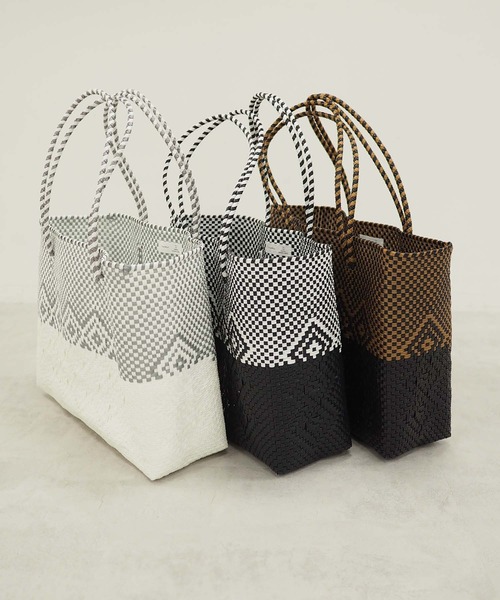 OUVRAGE CLASSE（ウヴラージュクラス）の「【Moon Bird／ムーンバード】メルカドバック③大サイズ（トートバッグ・レディース・ホワイト×シルバー/ホワイト×ブラック/ブラック×ゴールド・ONE SIZE）」の4枚目の写真