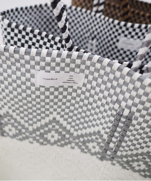 OUVRAGE CLASSE（ウヴラージュクラス）の「【Moon Bird／ムーンバード】メルカドバック③大サイズ（トートバッグ・レディース・ホワイト×シルバー/ホワイト×ブラック/ブラック×ゴールド・ONE SIZE）」の8枚目の写真