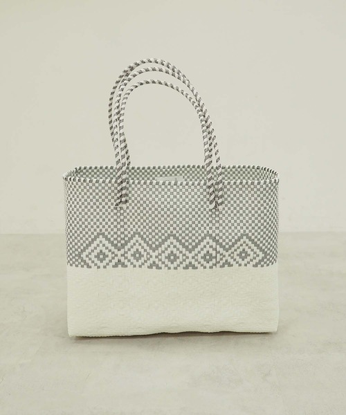 OUVRAGE CLASSE（ウヴラージュクラス）の「【Moon Bird／ムーンバード】メルカドバック③大サイズ（トートバッグ・レディース・ホワイト×シルバー/ホワイト×ブラック/ブラック×ゴールド・ONE SIZE）」の6枚目の写真