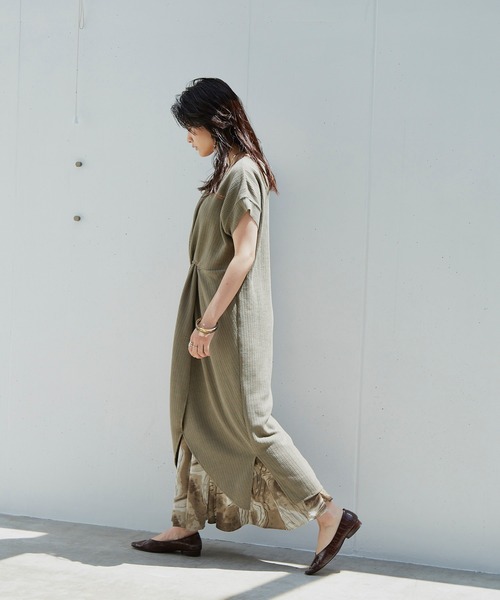 Happy John(ハッピージョン)の「2WAYワッフルワンピース(ワンピース・レディース・ホワイト/ブラック/グレイッシュベージュ・FREE)」の20枚目の写真