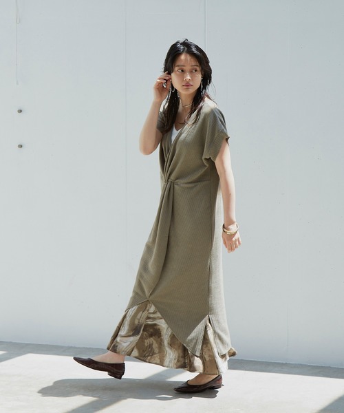 Happy John(ハッピージョン)の「2WAYワッフルワンピース(ワンピース・レディース・ホワイト/ブラック/グレイッシュベージュ・FREE)」の11枚目の写真