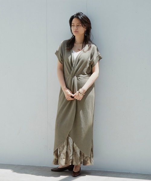 Happy John(ハッピージョン)の「2WAYワッフルワンピース(ワンピース・レディース・ホワイト/ブラック/グレイッシュベージュ・FREE)」の10枚目の写真