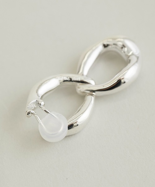 JANESMITH(ジェーンスミス)の「【JANE SMITH(ジェーンスミス)】DOUBLE CHAIN CLIP EARRING(イヤリング・レディース・ゴールド/シルバー・FREE)」の5枚目の写真