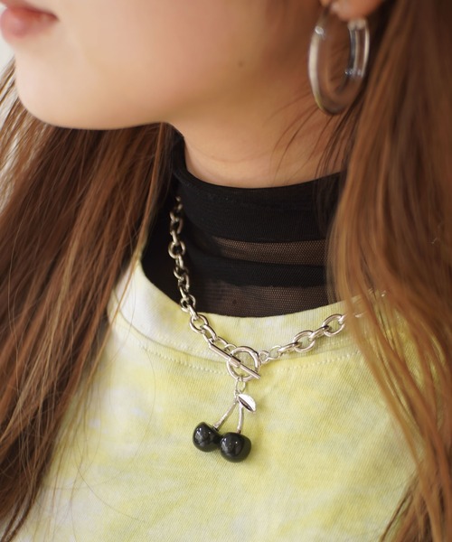 ammy.（エイミードット）の「【 ammy. / エイミードット 】 チェリー シルバー メタル ネックレス（ネックレス・レディース・ブラック/レッド・FREE）」の7枚目の写真