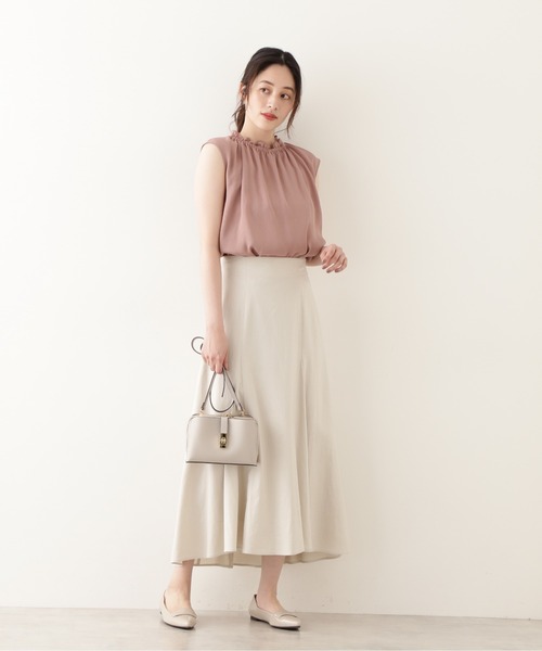 NATURAL BEAUTY BASIC(ナチュラルビューティーベーシック)の「ドビーフリルブラウス/0171210601(シャツ/ブラウス・レディース・ブラウン/ベージュ/ピンク・MEDIUM)」の14枚目の写真