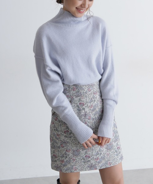 FREE'S MART(フリーズマート)の「【インフルエンサー森下愛里沙さんレコメンド】◆FOX混タートルネックニット(ニット/セーター・レディース・ベージュ/ブラウン/サックスブルー/ピンク/オレンジ/ブルー/グレー系その他・FREE)」の4枚目の写真