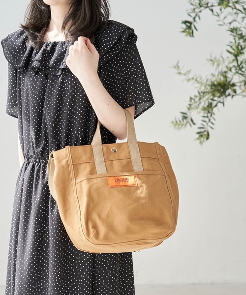 UNIVERSAL OVERALL（ユニバーサルオーバーオール）の「【UNIVERSAL OVERALL】ユニバーサルオーバーオール 2WAYミドルトートバッグ（トートバッグ・レディース・キナリ/イエロー系その他3・FREE）」の20枚目の写真