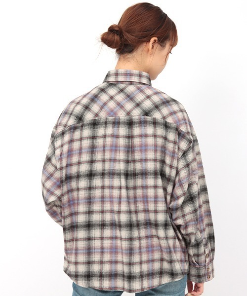 チチカカ（チチカカ）の「チェッククロス刺繍シャツ（シャツ/ブラウス・レディース・ブルー/アイボリー/ネイビー・FREE）」の16枚目の写真