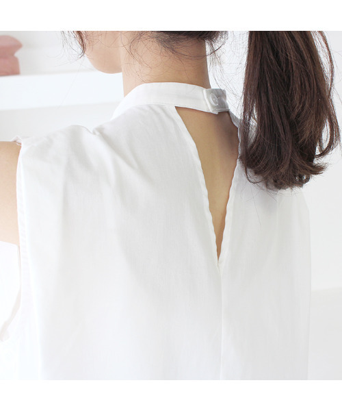 MODE ROBE（モードローブ）の「スタンドカラーノースリーブワンピース（ワンピース・レディース・ホワイト/ブラック・FREE）」の7枚目の写真