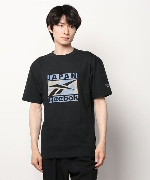 Reebok（リーボック）の「CL TOKYO TEE2（シーエル トーキョー ティー2）（Tシャツ/カットソー・メンズ・ブラック/ホワイト/ブルー・XXX-LARGE/X-LARGE/SMALL/X-SMALL/MEDIUM/XX-LARGE/XX-SMALL/LARGE）」の16枚目の写真