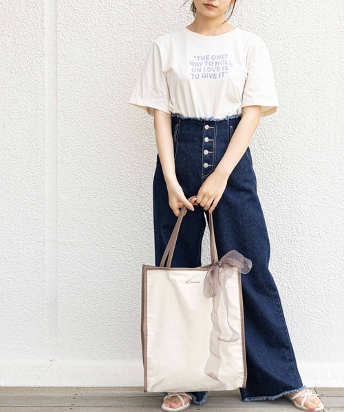 OLIVE des OLIVE（オリーブデオリーブ）の「カラーロゴTシャツ（Tシャツ/カットソー・レディース・チャコールグレー/ライトグレー/アイボリー/オフホワイト・FREE）」の11枚目の写真