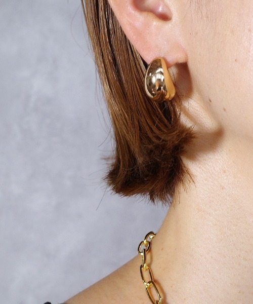 SIGNAL(シグナル)の「【SIGNAL/シグナル】Bold Line Pierce / ボールドラインピアス(ピアス(両耳用)・レディース・ゴールド/シルバー・FREE)」の1枚目の写真