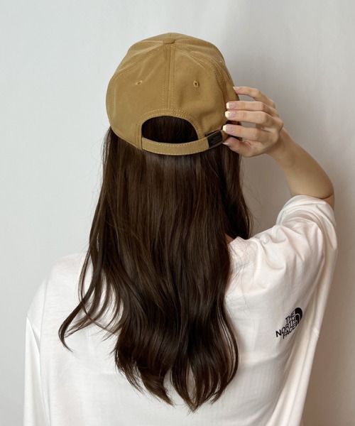 THE NORTH FACE（ザノースフェイス）の「THE NORTH FACE(ザ・ノースフェイス) /RCYD 66 CLASSIC HAT　リサイクルド66クラシックキャップ ロゴキャップ（キャップ・レディース・ブラウン/オリーブ/アイボリー/ホワイト×ブラック・FREE）」の14枚目の写真