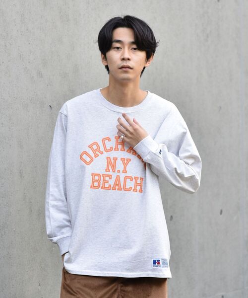 Russell Athletic(ラッセルアスレティック)の「【WEB限定/SHIPS別注】RUSSELL ATHLETIC: カレッジ プリント Tシャツ (ロンT) 21FW(Tシャツ/カットソー・メンズ・ホワイト/チャコールグレー/ライトグレー/グレー・SMALL/MEDIUM/LARGE/X-LARGE)」の3枚目の写真