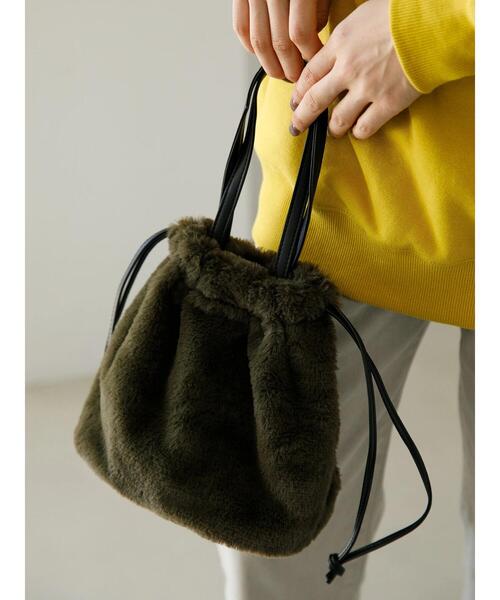 koe（コエ）の「ファー巾着ミニトート*（トートバッグ・レディース・アイボリー/ブラック/ホワイト/オリーブ/ベージュ・FREE）」の11枚目の写真