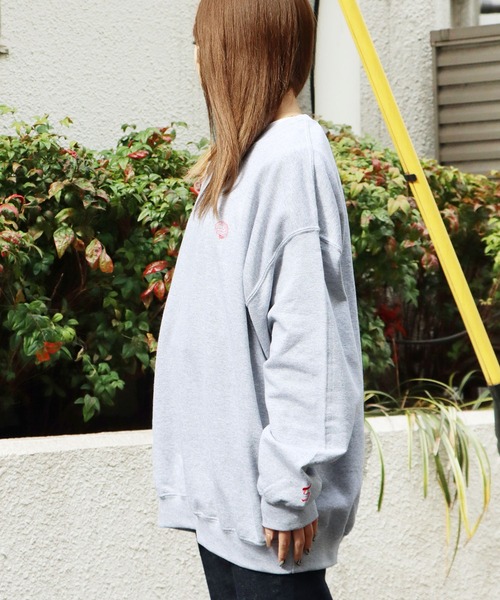 ROOPTOKYO（ループトウキョウ）の「【ROOPTOKYOオリジナル】出会って5秒でバトル Battle in 5 seconds after meeting 刺繍 スウェットトレーナー アニメプリント ワンポイントロゴ 袖ロゴ（スウェット・メンズ・ブラック/ホワイト/グレー・M/L/XXL/XL）」の10枚目の写真