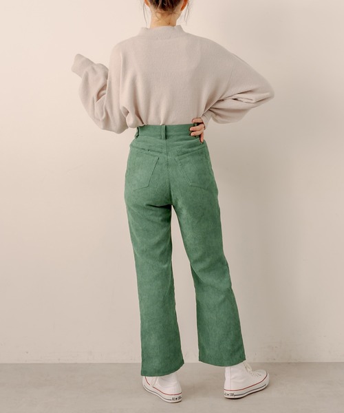 OLIVE des OLIVE(オリーブデオリーブ)の「【WEB限定】コーデュロイおめかしパンツ(その他パンツ・レディース・グリーン/チャコールグレー/アイボリー/ピンク/ベージュ・SMALL/MEDIUM)」の18枚目の写真