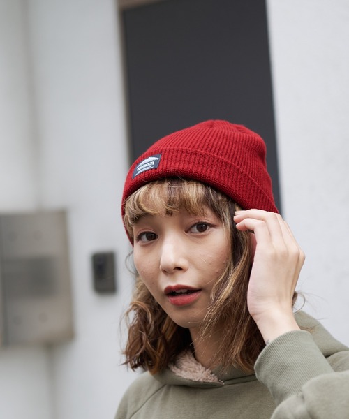 OUTDOOR PRODUCTS(アウトドアプロダクツ)の「【OUTDOOR PRODUCTS】静電気軽減 ワンポイントブランドロゴ 畦編み2WAYニットワッチ/ビーニー(ニットキャップ/ビーニー・メンズ・ベージュ/ネイビー/オリーブ/ラベンダー/ワイン/ホワイト/チャコールグレー/ライトグレー/ライトブルー/ブラック・FREE)」の10枚目の写真