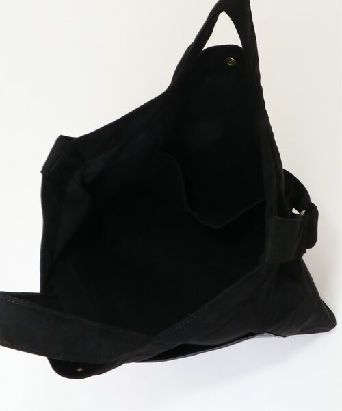 ikka（イッカ）の「フェイクスェードアウトポケット2WAYショルダーBAG（ショルダーバッグ・メンズ・ライトグレー/ブラック/ブラウン・FREE）」の15枚目の写真