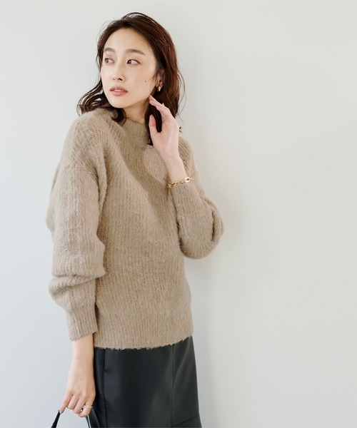 UR'S(ユアーズ)の「ヘアリーボトルネックアイレットニット(ニット/セーター・レディース・ベージュ/イエロー/グリーン・S/M/L)」の1枚目の写真