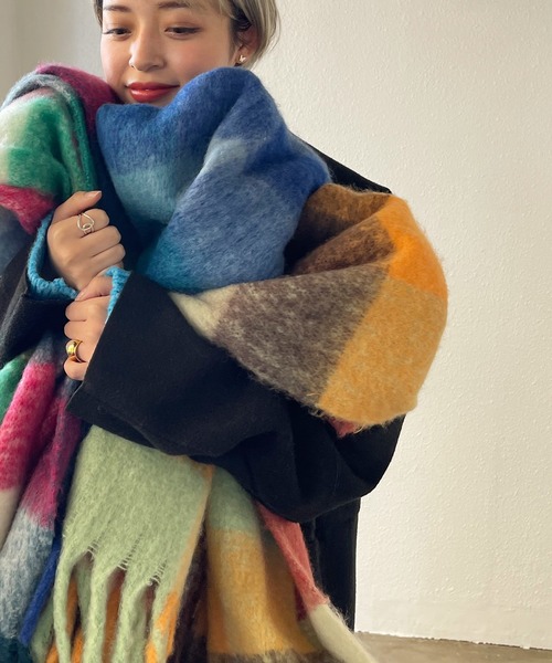 Shelly island（シェリーアイランド）の「チェックボリュームマフラー（マフラー・レディース・オレンジ/ブルー/グリーン・FREE）」の7枚目の写真