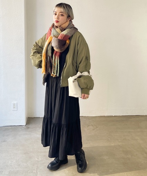 Shelly island（シェリーアイランド）の「チェックボリュームマフラー（マフラー・レディース・オレンジ/ブルー/グリーン・FREE）」の21枚目の写真