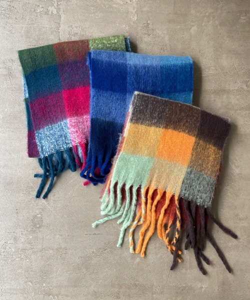 Shelly island（シェリーアイランド）の「チェックボリュームマフラー（マフラー・レディース・オレンジ/ブルー/グリーン・FREE）」の6枚目の写真