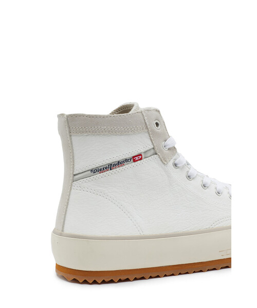 DIESEL（ディーゼル）の「メンズ MIXレザー ボリュームソール ミドル