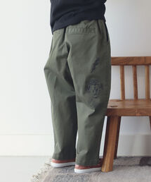 B:MING by BEAMS | B:MING by BEAMS / 総柄 グラフィック チノパンツ（100～140㎝）(その他パンツ)