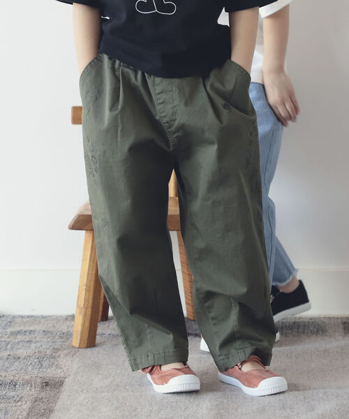 B:MING by BEAMS（ビーミングバイビームス）の「B:MING by BEAMS / 総柄 グラフィック チノパンツ（100～140㎝）（その他パンツ・キッズ・カーキ/ベージュ・100/110/120/130/140）」の12枚目の写真