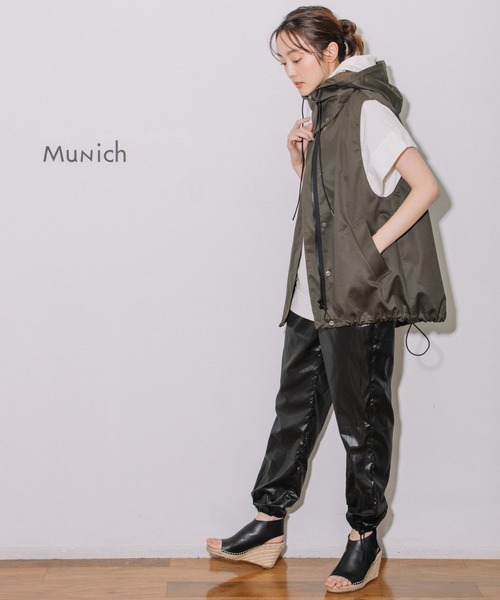 Munich（ミューニック）の「ウエストポイントフーデットベスト（その他アウター・レディース・ベージュ/オリーブ/アイボリー・FREE）」の16枚目の写真