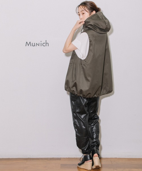 Munich（ミューニック）の「ウエストポイントフーデットベスト（その他アウター・レディース・ベージュ/オリーブ/アイボリー・FREE）」の17枚目の写真