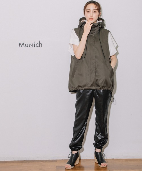 Munich（ミューニック）の「ウエストポイントフーデットベスト（その他アウター・レディース・ベージュ/オリーブ/アイボリー・FREE）」の11枚目の写真