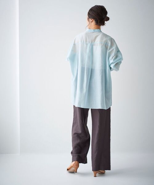 le.coeur blanc(ルクールブラン)の「ナチュラルオーガンジーシアーシャツ(シャツ/ブラウス・レディース・ベージュ/ピンク/サックスブルー・38)」の7枚目の写真