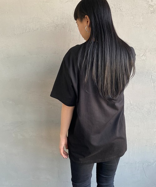 Carhartt WIP（カーハートダブリューアイピー）の「[carhartt WIP/カーハートダブリューアイピー] MULTI STAR スクリプトロゴTシャツ（Tシャツ/カットソー・レディース・ブラック/ホワイト・M/L）」の20枚目の写真